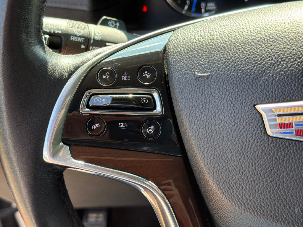 Used 2019 Cadillac Escalade Luxury RWD image 25