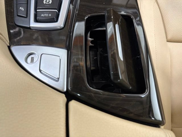Used 2014 BMW 535i xDrive Sedan AWD/4WD image 41