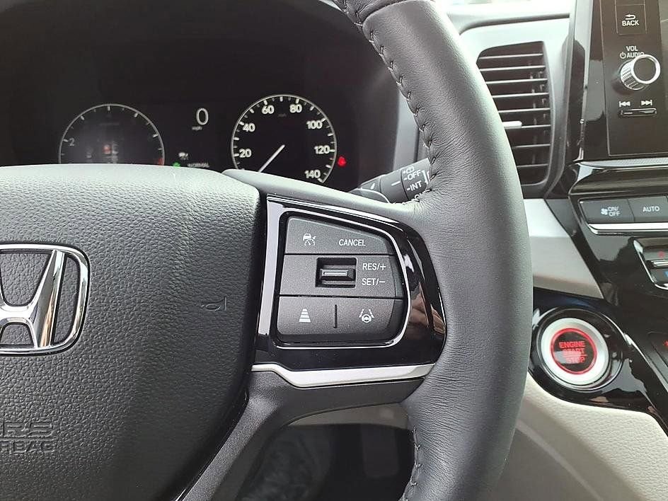 Used 2026 Honda Odyssey Touring image 36