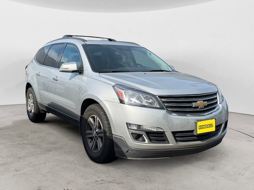 Used 2017 Chevrolet Traverse LT AWD/4WD image 4