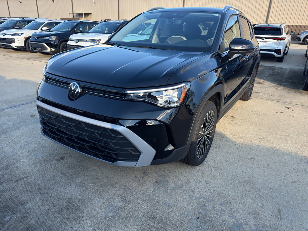 New 2026 Volkswagen Taos SE