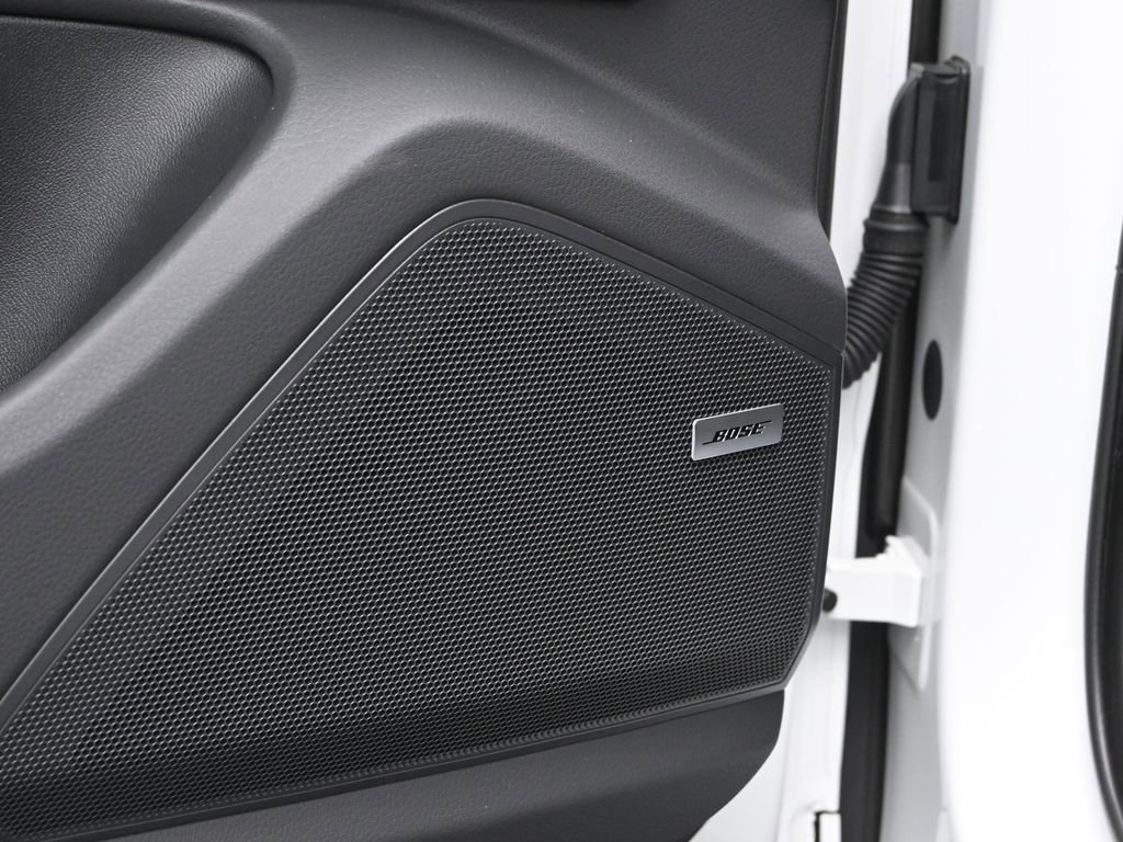 New 2025 Porsche Cayenne image 13