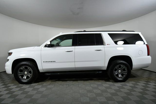 Used 2019 Chevrolet Suburban LT AWD/4WD image 17