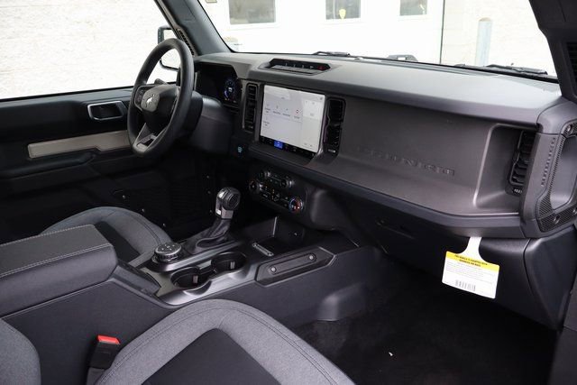 New 2025 Ford Bronco 2-Door w/ Sasquatch Package AWD/4WD image 36
