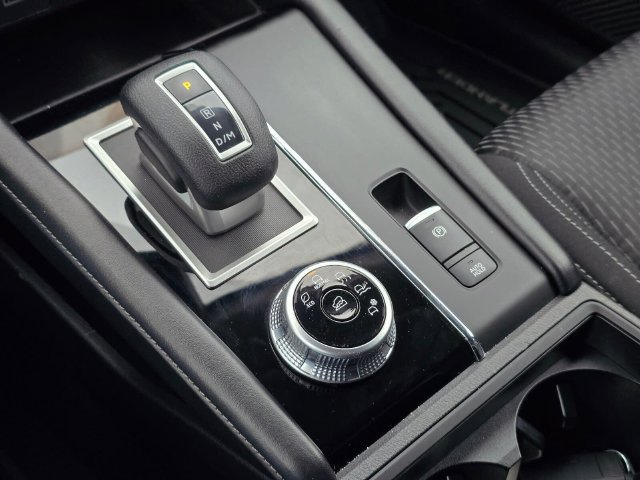 Used 2022 Mitsubishi Outlander ES FWD image 28