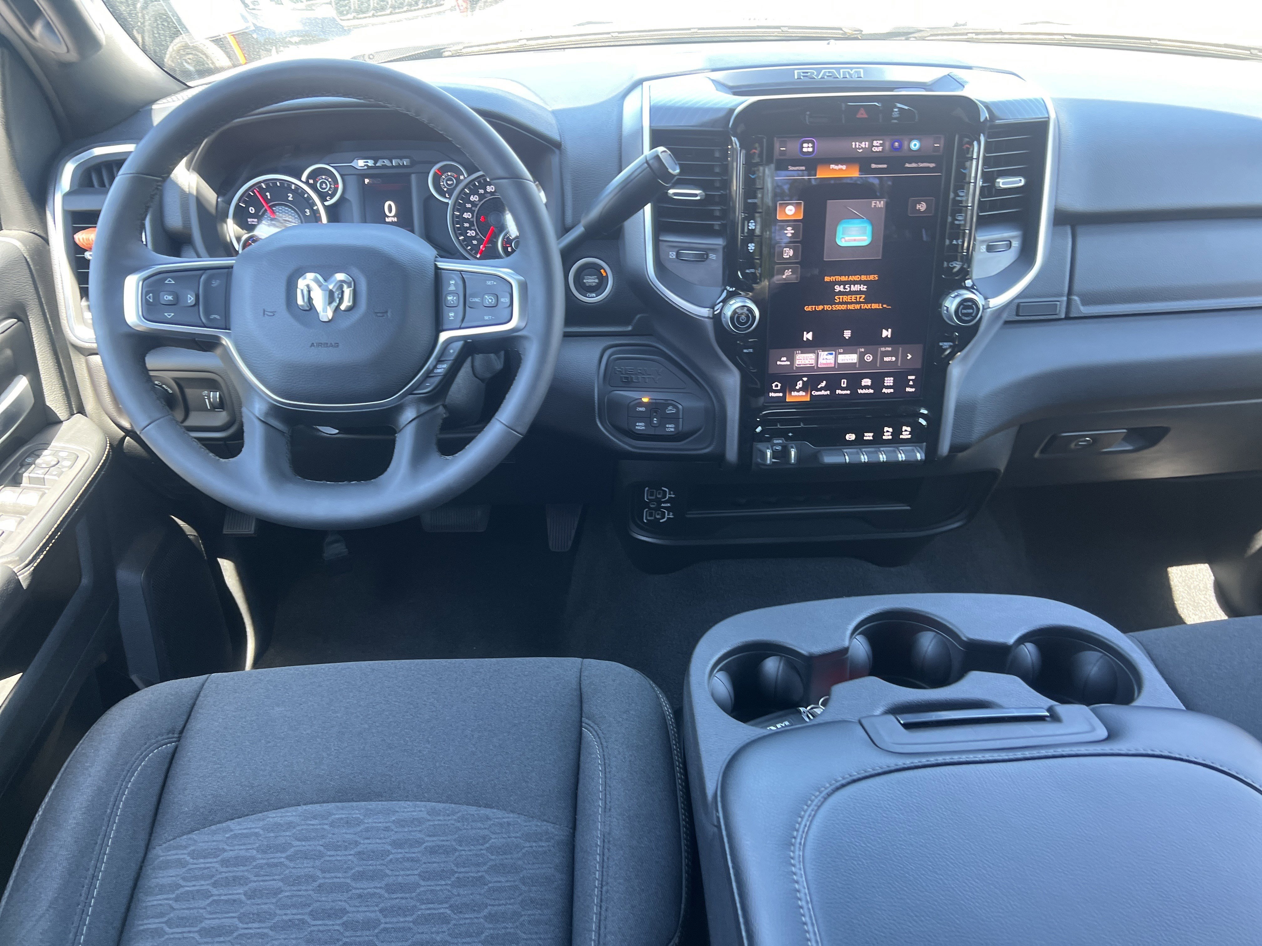 Used 2025 RAM 2500 Big Horn AWD/4WD image 29