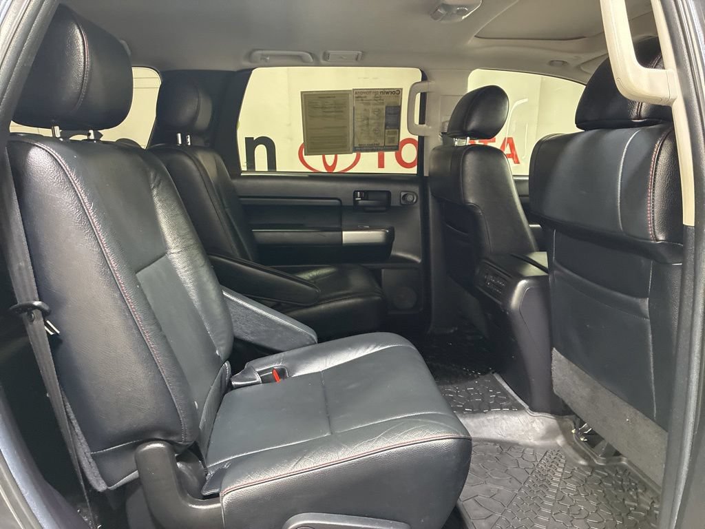 Used 2020 Toyota Sequoia TRD Pro AWD/4WD image 13