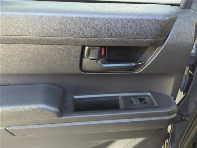 Certified 2025 Toyota Tacoma SR image 25