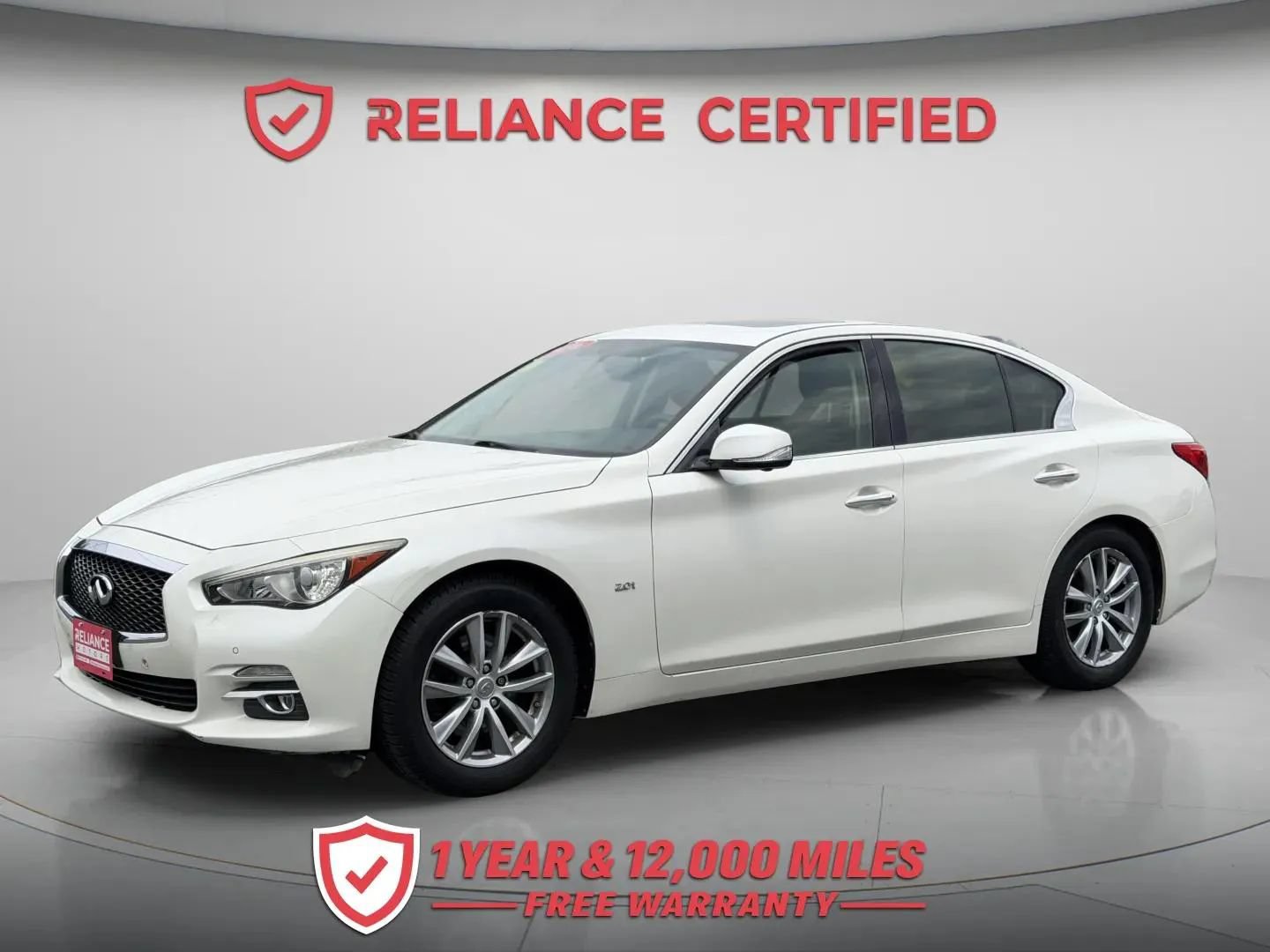 Used 2016 INFINITI Q50 Premium w/ Driver Assistance Package AWD/4WD image 2