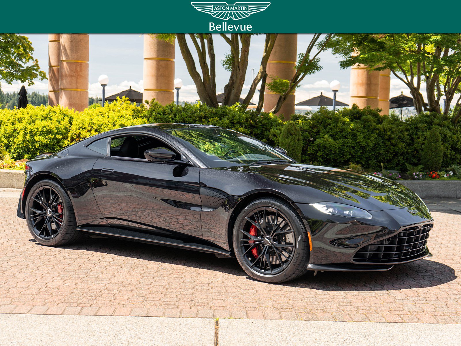 Used 2021 Aston Martin V8 Vantage Coupe RWD video 1