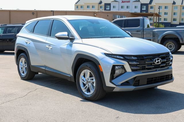 New 2026 Hyundai Tucson SE
