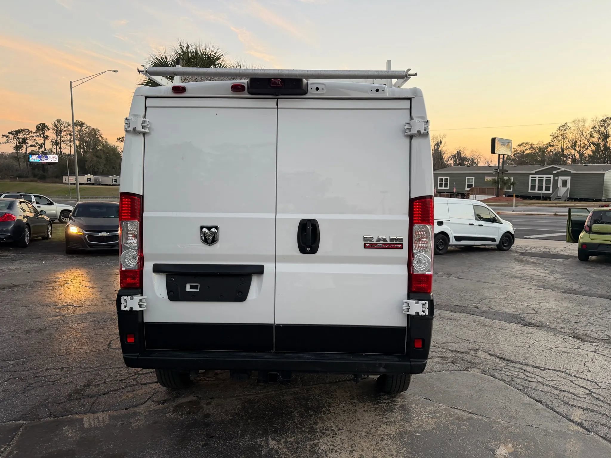 Used 2021 RAM ProMaster 1500 w/ Convenience Group image 6