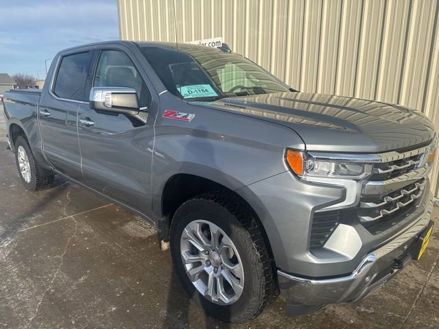 Used 2023 Chevrolet Silverado 1500 LTZ w/ Z71 Off-Road Package image 2