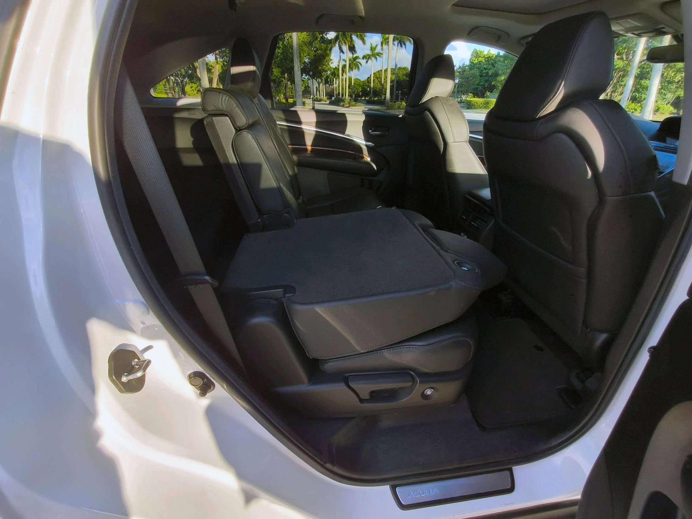 Used 2020 Acura MDX SH-AWD image 33