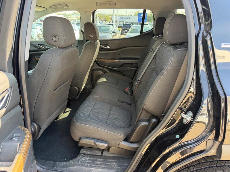 Used 2020 GMC Acadia SLE FWD image 9