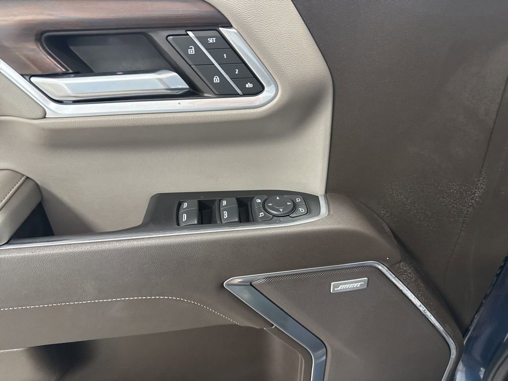 Used 2022 GMC Sierra 1500 SLT w/ SLT Convenience Package image 15