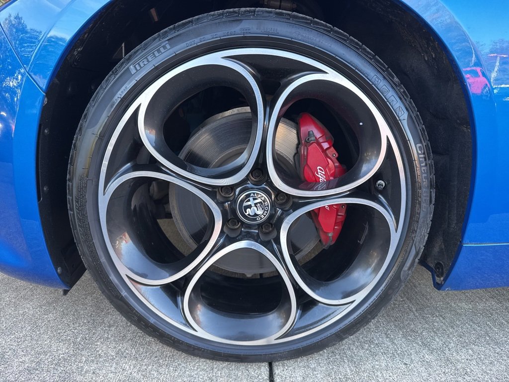 Used 2022 Alfa Romeo Giulia Veloce image 18