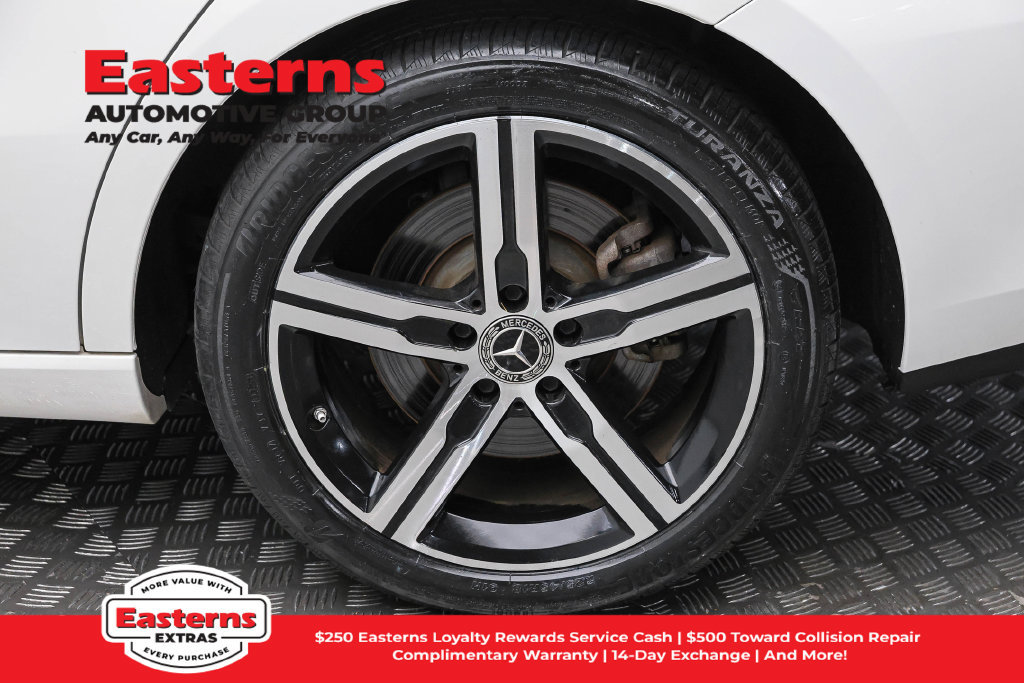 Used 2023 Mercedes-Benz CLA 250 4MATIC w/ Premium Package image 9