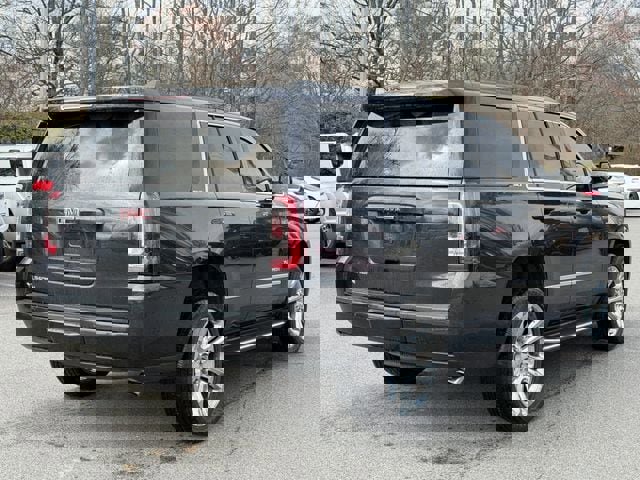 Used 2020 GMC Yukon SLT w/ Premium Edition image 3