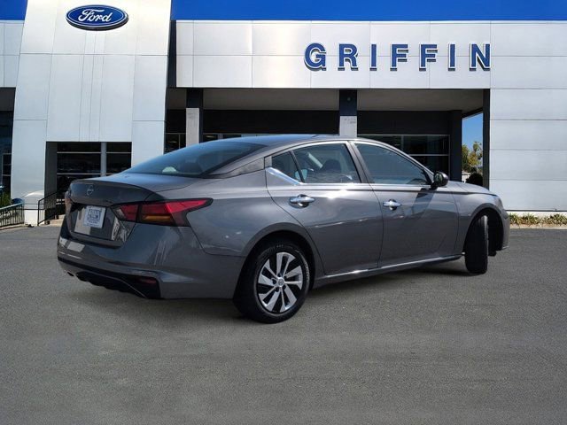 Used 2024 Nissan Altima 2.5 S image 4