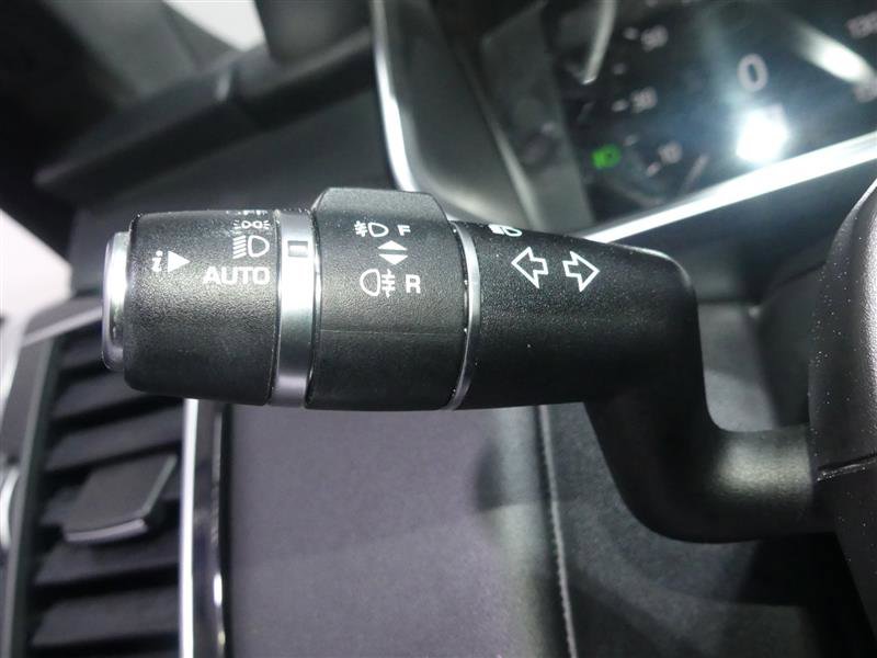 Used 2019 Land Rover Range Rover Sport HST AWD/4WD image 34