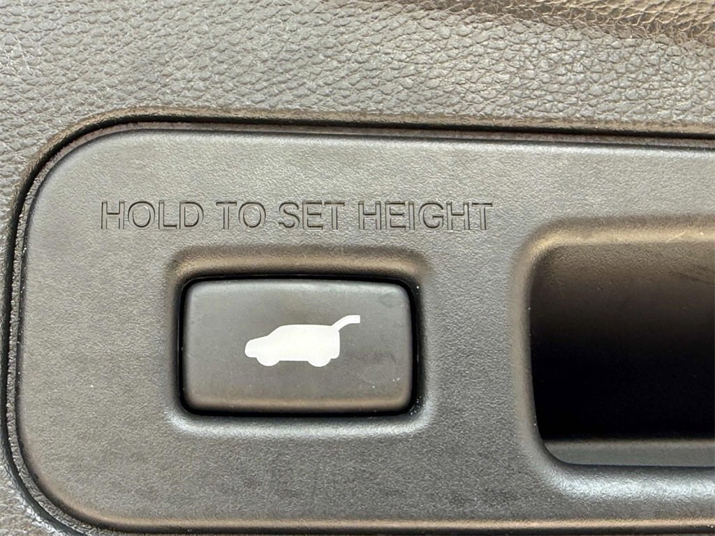 Certified 2025 Acura MDX A-Spec image 33