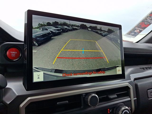 Certified 2025 Toyota Tacoma TRD Sport AWD/4WD image 17