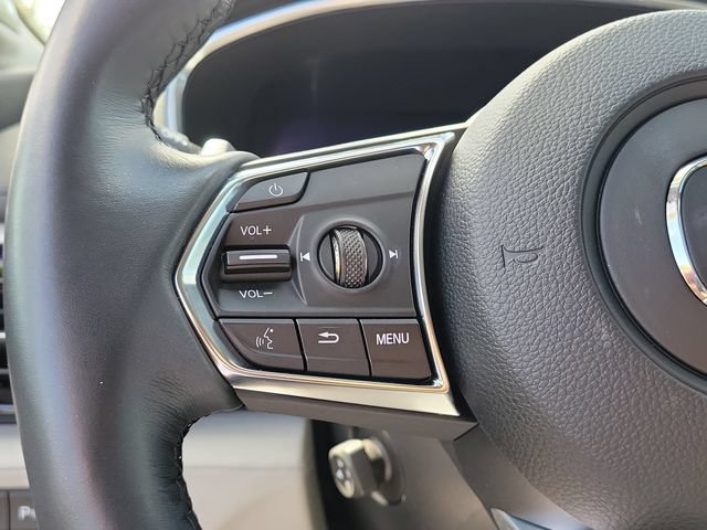 Used 2025 Acura MDX w/ Technology Package FWD image 24