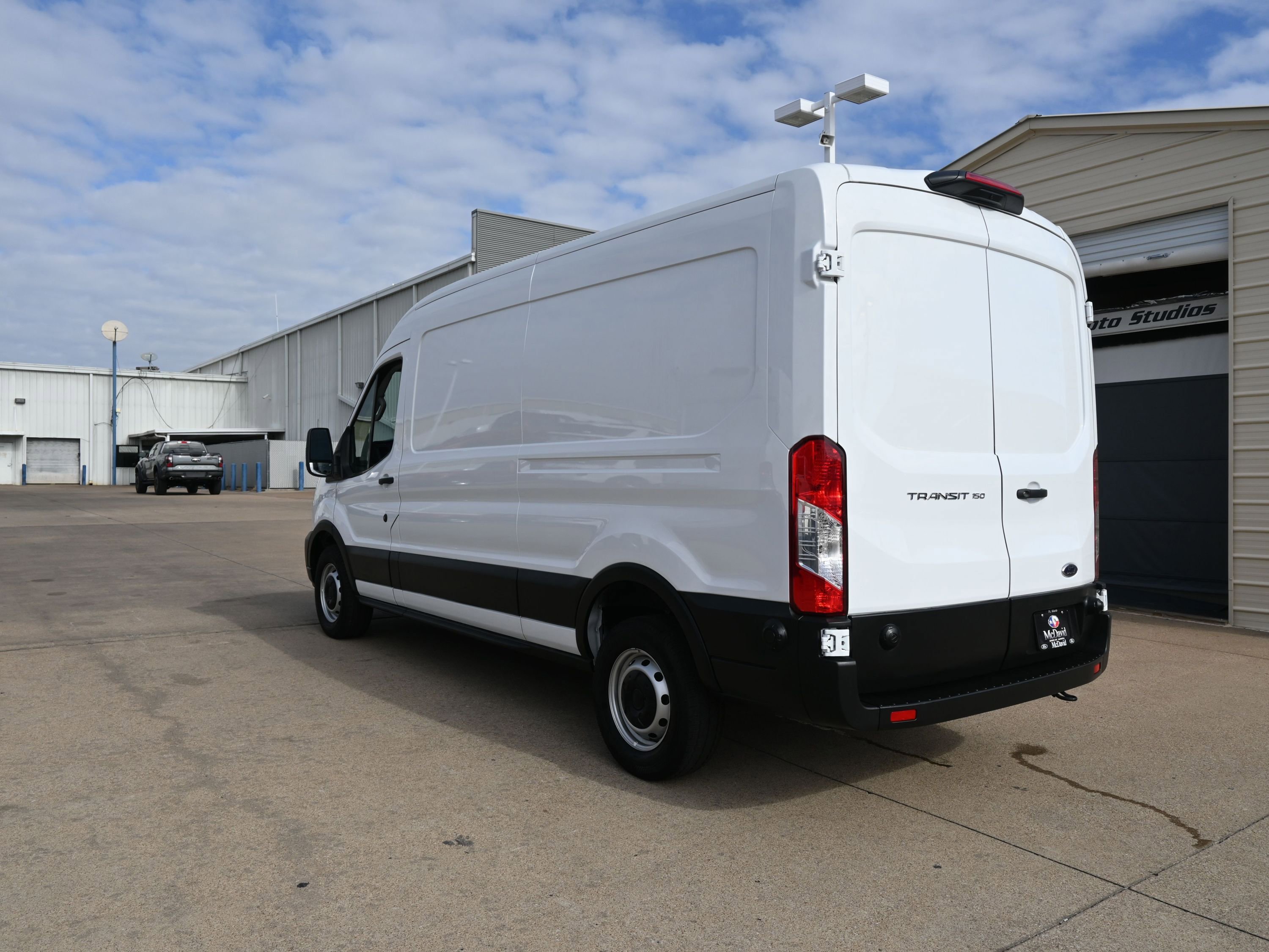 Used 2024 Ford Transit 150 148 Medium Roof image 4