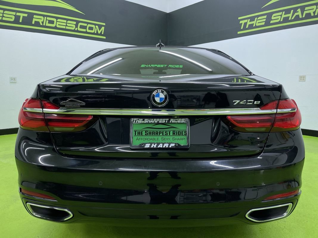 Used 2018 BMW 740e xDrive image 8