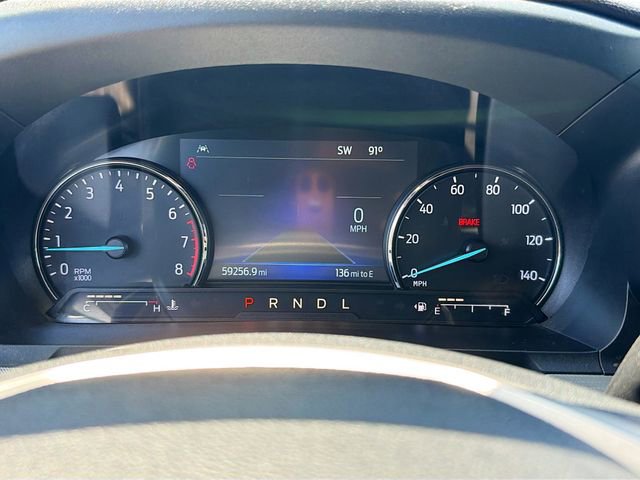 Used 2022 Ford Explorer XLT w/ Equipment Group 202A AWD/4WD image 12