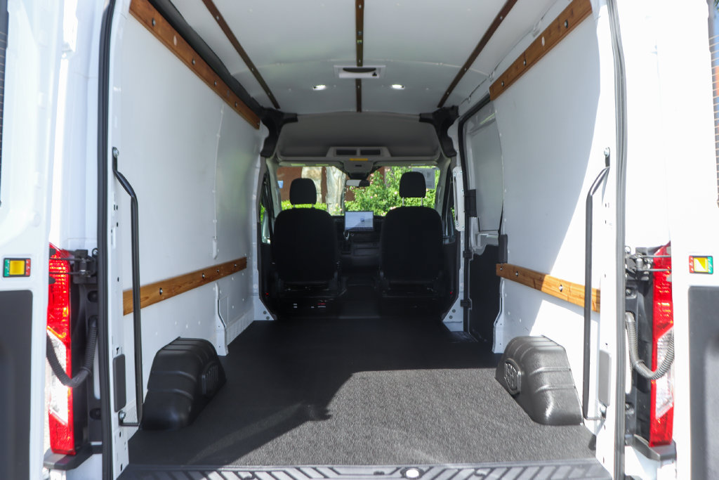 Used 2024 Ford Transit 150 148 Medium Roof RWD image 7