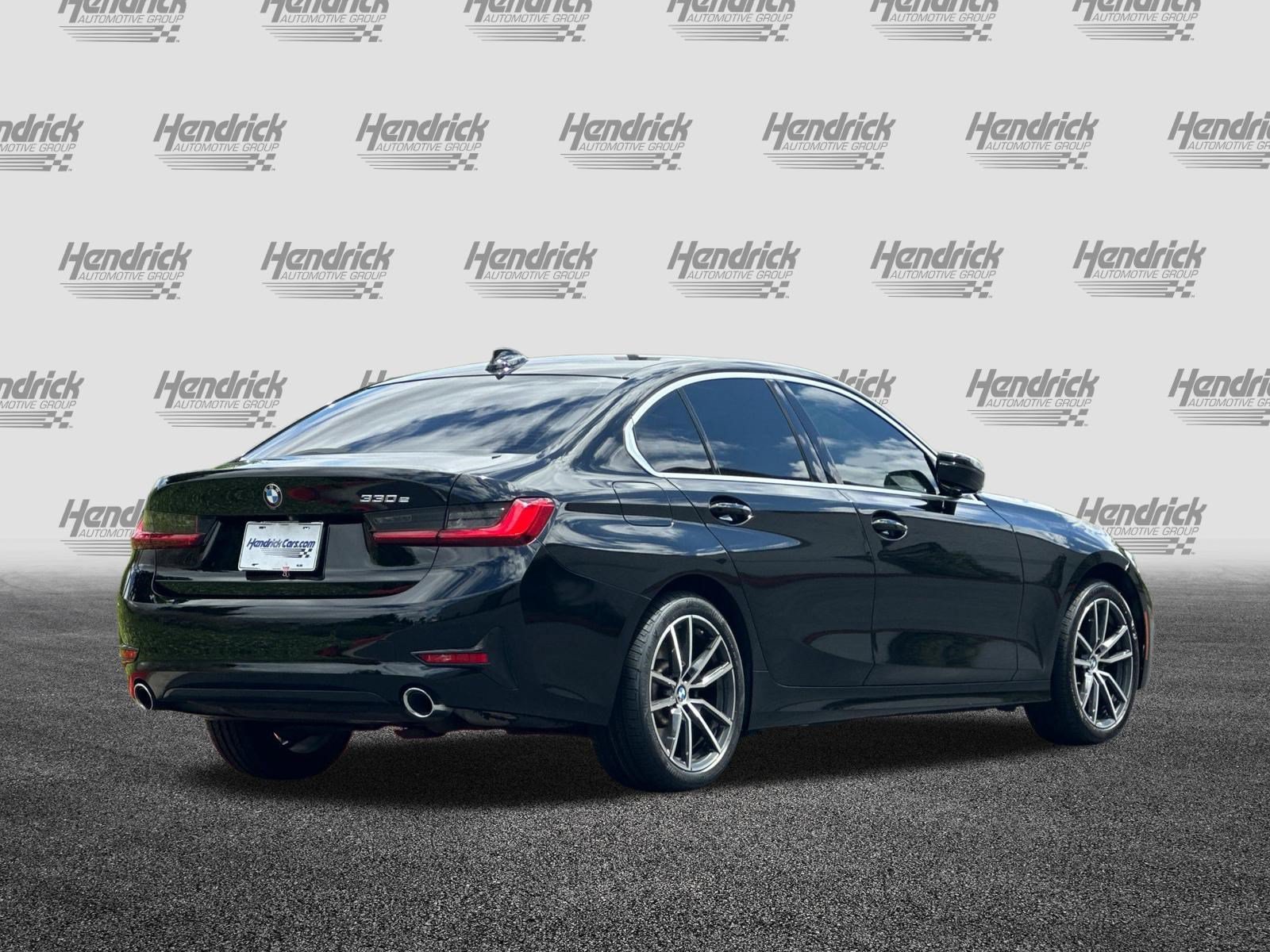 Used 2021 BMW 330e w/ Convenience Package RWD image 5
