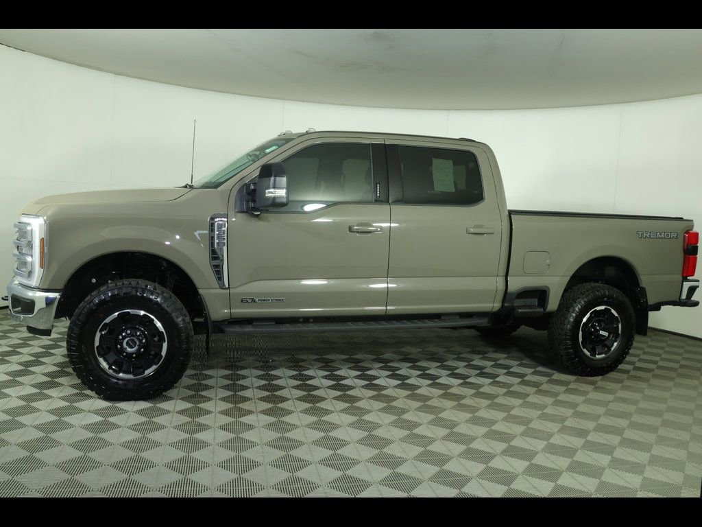Used 2026 Ford F350 Lariat w/ Tremor Off-Road Package AWD/4WD image 17