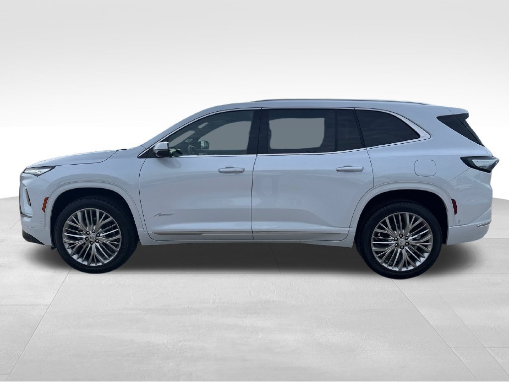 New 2027 Buick Enclave Avenir w/ LPO, Floor Liner Package AWD/4WD image 7