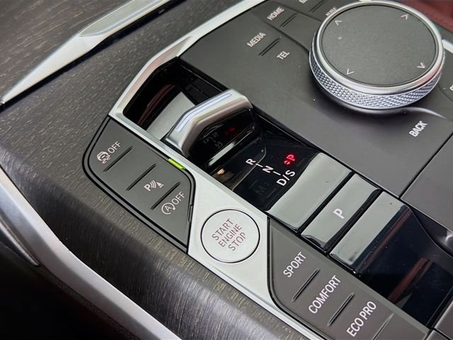 Used 2023 BMW 330i xDrive Sedan w/ Driving Assistance Package image 19