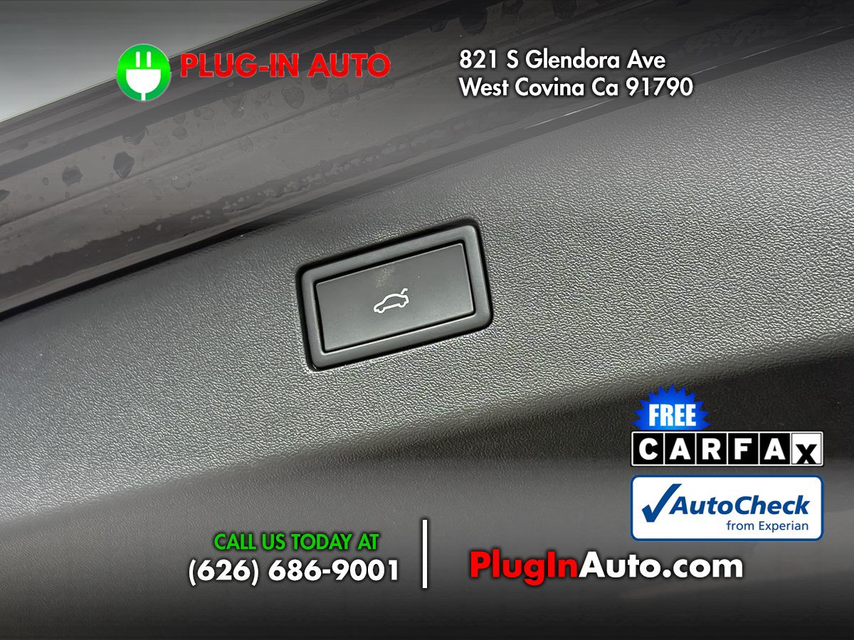 Used 2026 Volkswagen Tiguan SEL R-Line AWD/4WD image 15