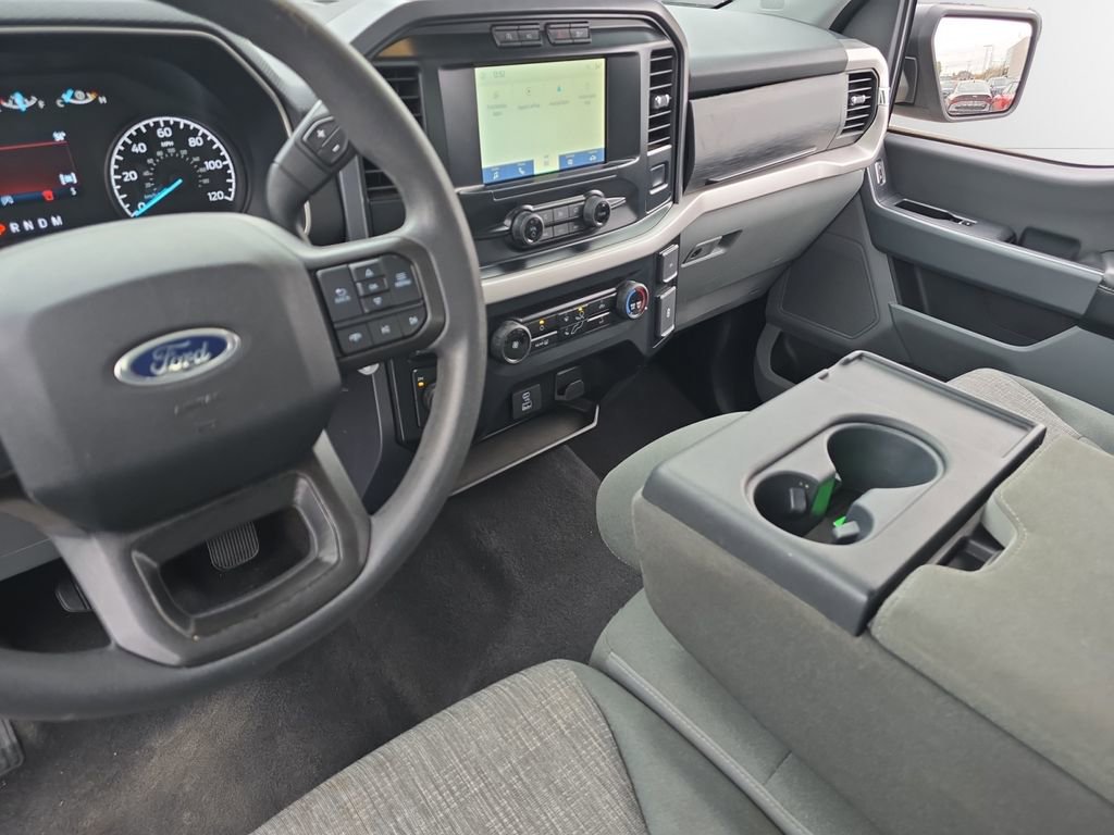 Used 2023 Ford F150 XLT image 4