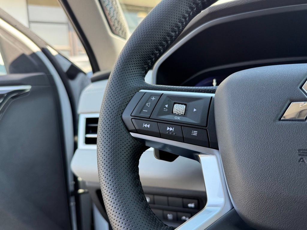 New 2026 Mitsubishi Outlander SE AWD/4WD image 22