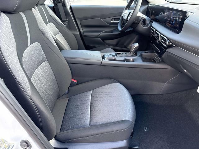 New 2026 Nissan Sentra SV w/ SV Convenience Package FWD image 15