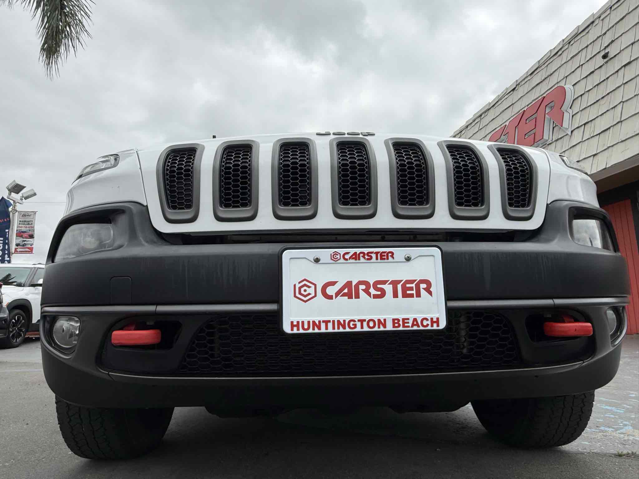 Used 2018 Jeep Cherokee Trailhawk image 34