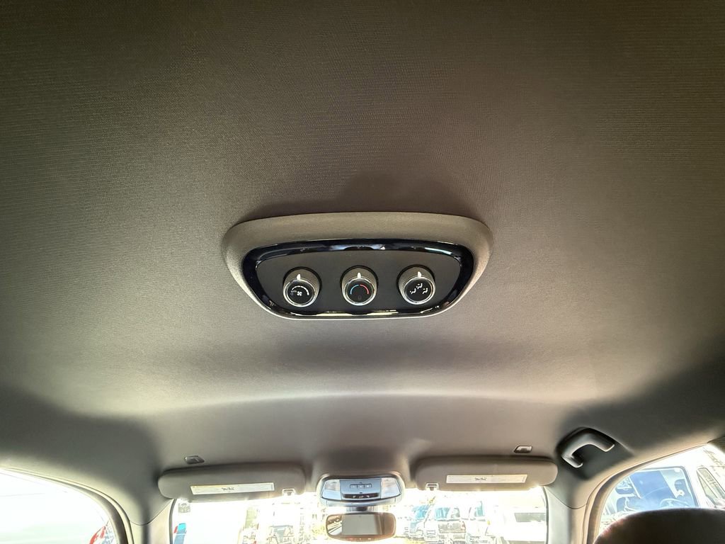 Used 2024 Dodge Durango R/T w/ Blacktop Package image 24