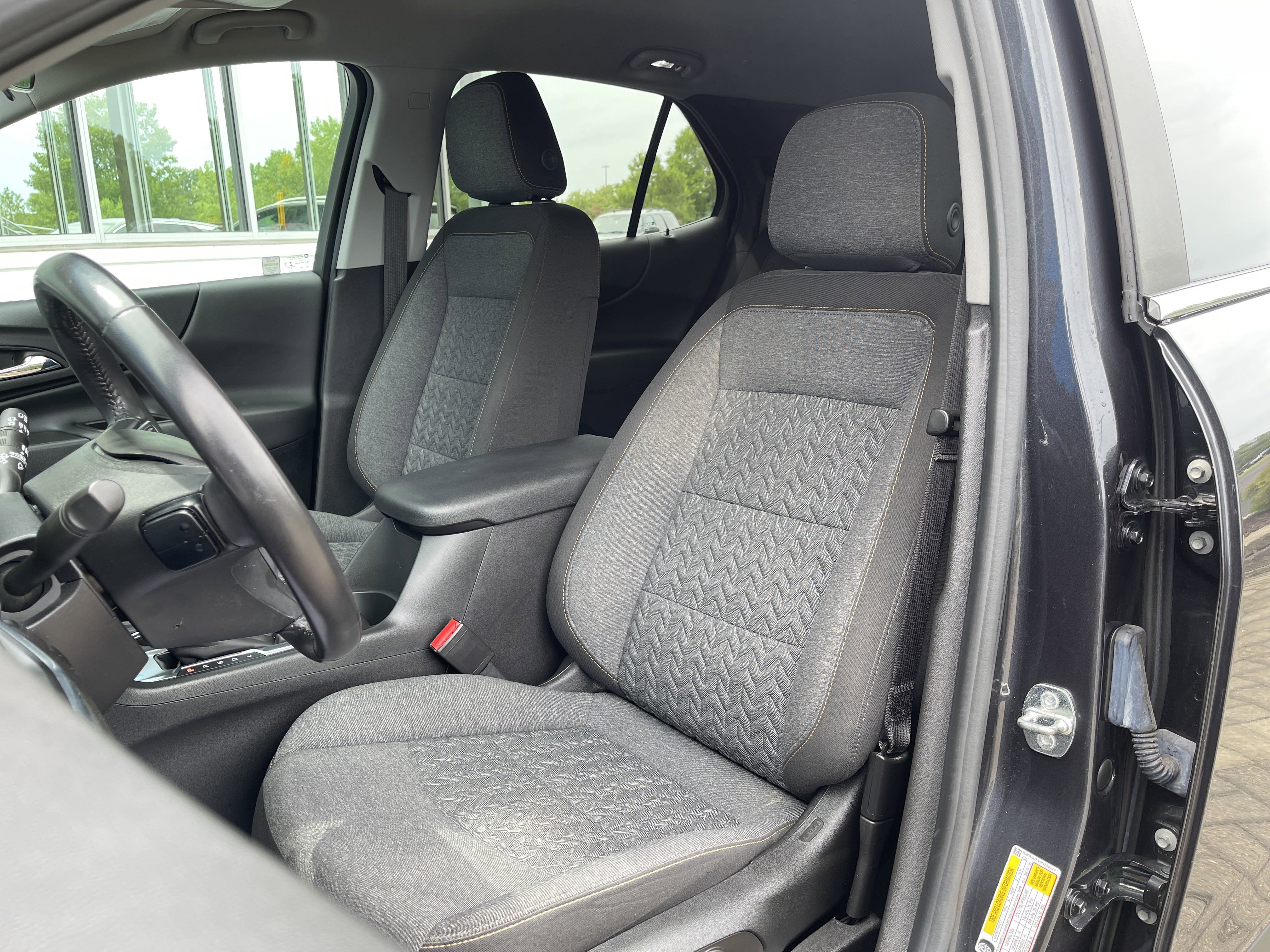 Used 2022 Chevrolet Equinox LT image 16