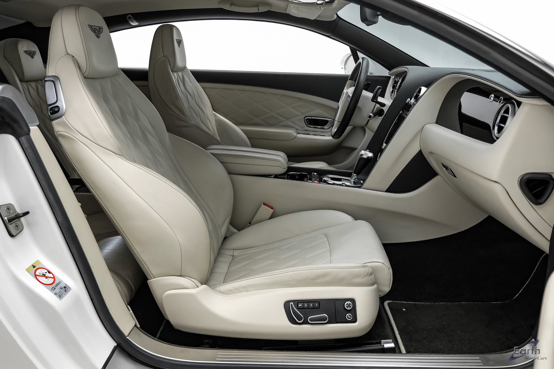 Used 2015 Bentley Continental GT AWD/4WD image 47