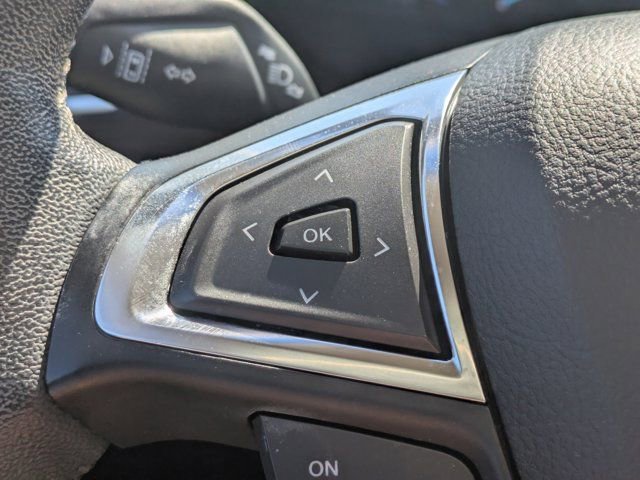 Used 2024 Ford Edge Titanium image 21