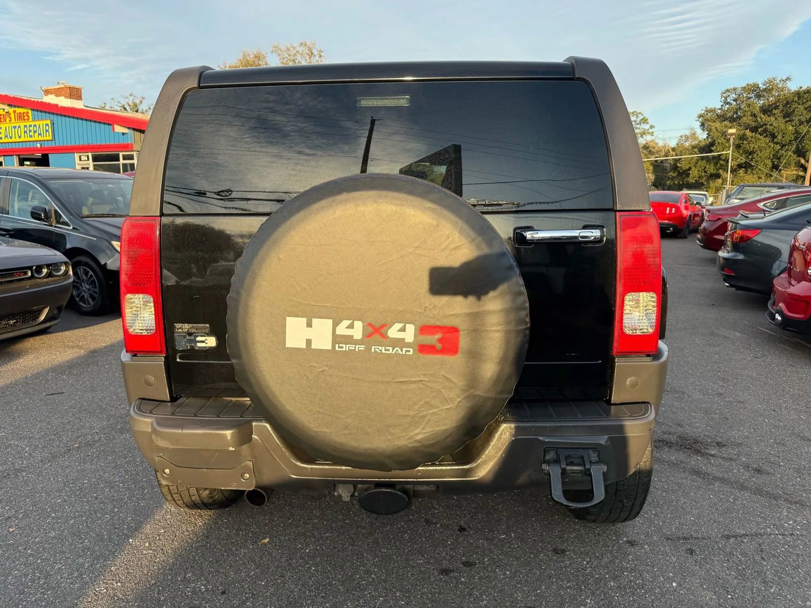 Used 2007 HUMMER H3 w/ Chrome Appearance Package image 6