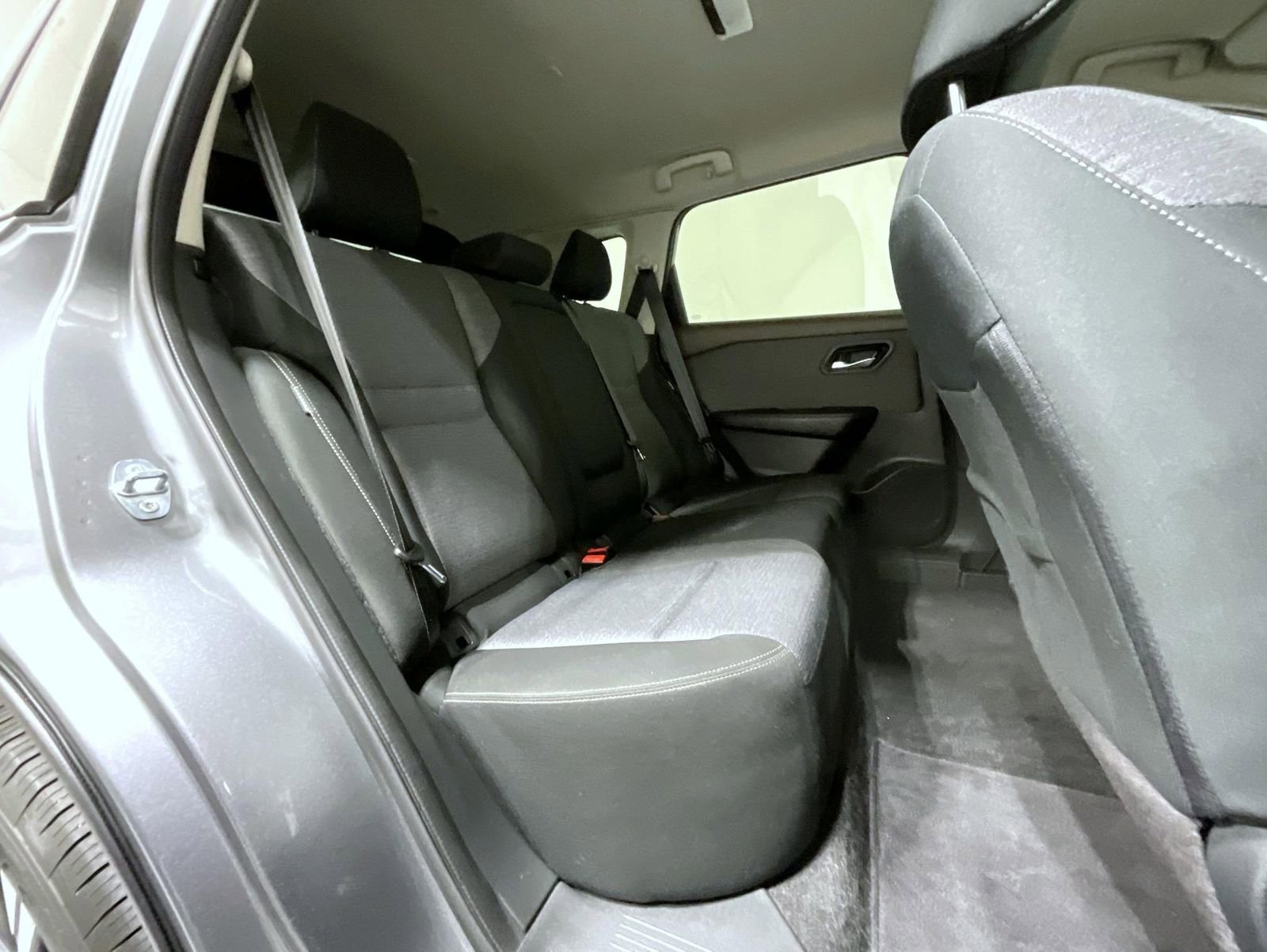 Used 2023 Nissan Rogue SV AWD/4WD image 20