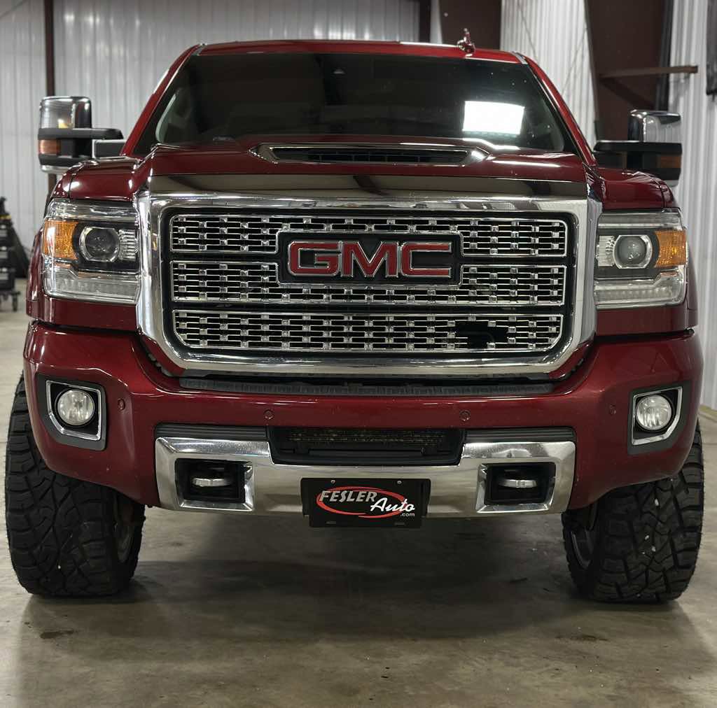 Used 2019 GMC Sierra 2500 Denali w/ Duramax Plus Package image 30