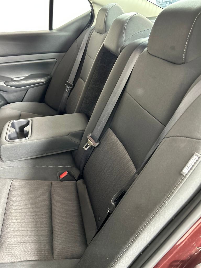 Used 2024 Nissan Altima 2.5 SV image 17