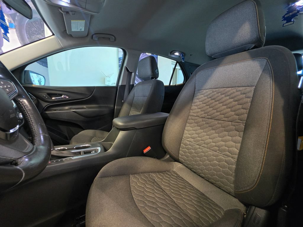 Used 2020 Chevrolet Equinox LT FWD image 11